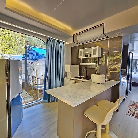 Galaxy X Hotel Type Caravan Glamping & Pension Pyeongchang Luaran gambar