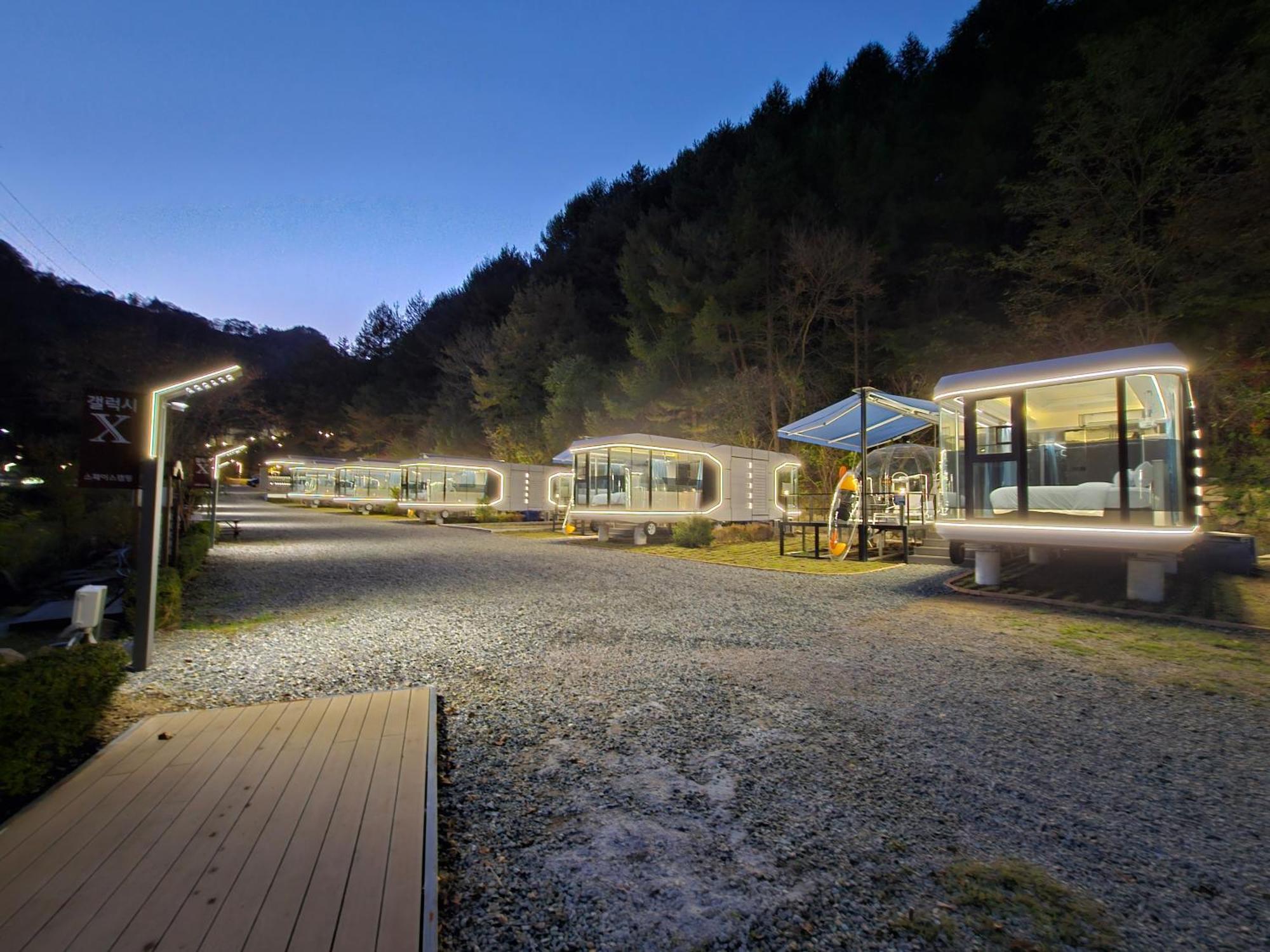 Galaxy X Hotel Type Caravan Glamping & Pension Pyeongchang Luaran gambar