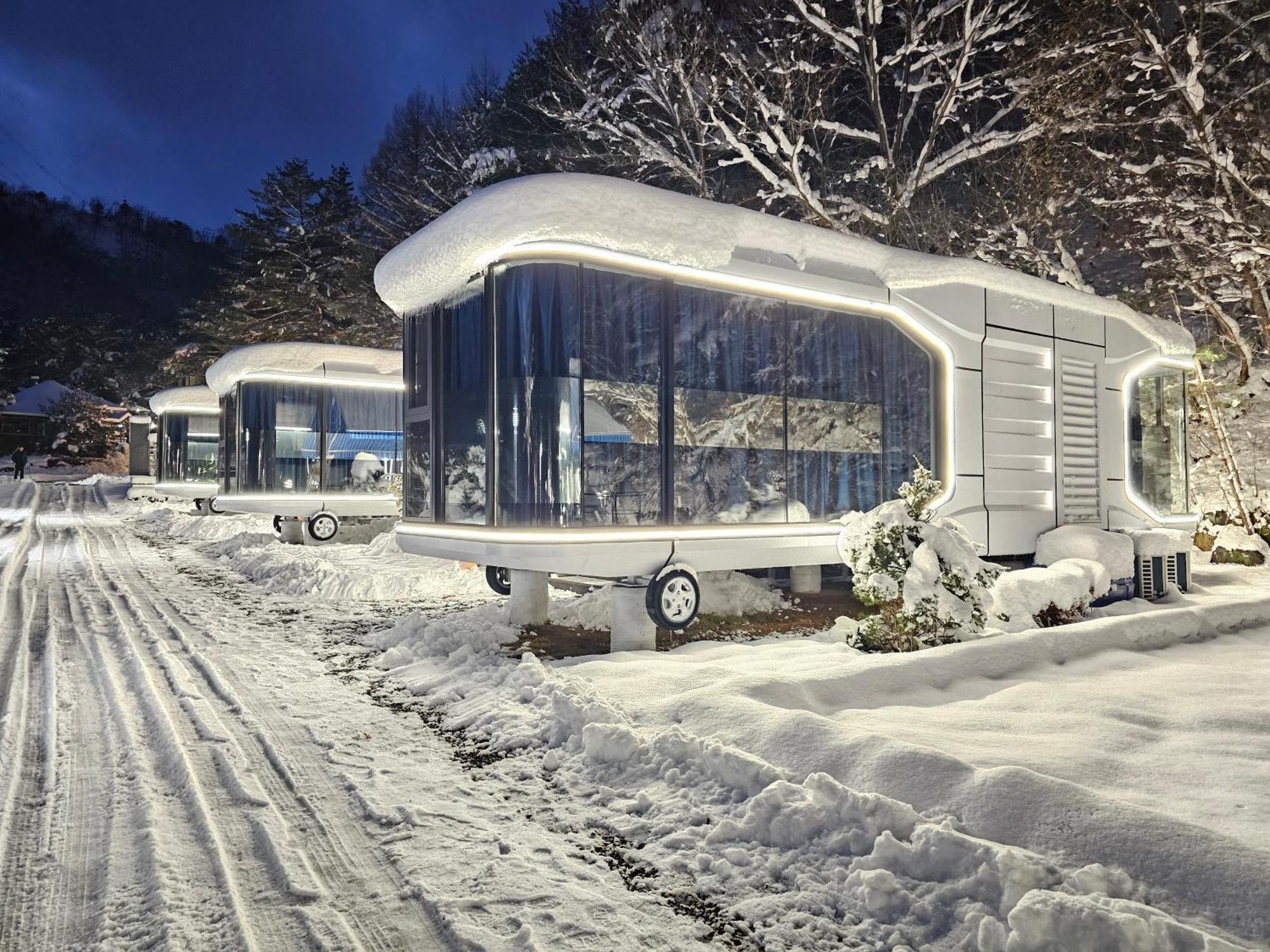 Galaxy X Hotel Type Caravan Glamping & Pension Pyeongchang Luaran gambar